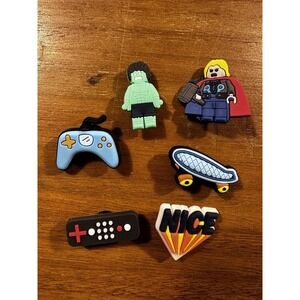 Boys Croc Charm Bundle Hulk Lego